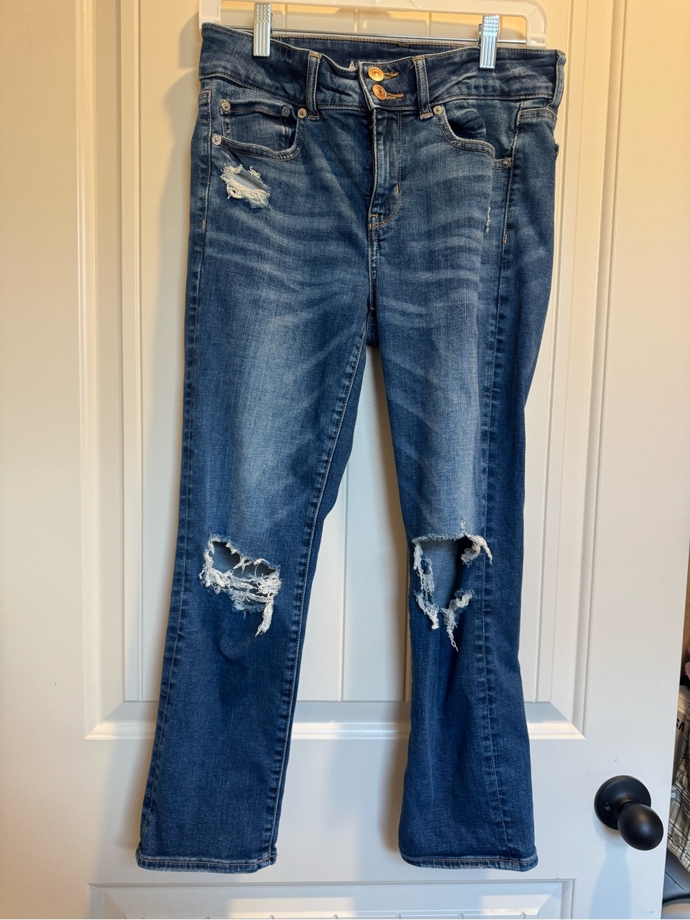 American Eagle Outfitters Dark Blue Distressed  Artist cropped jeans